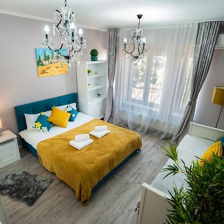 Chic Studio Old City Center - Ivo19 Bükreş Dış mekan fotoğraf