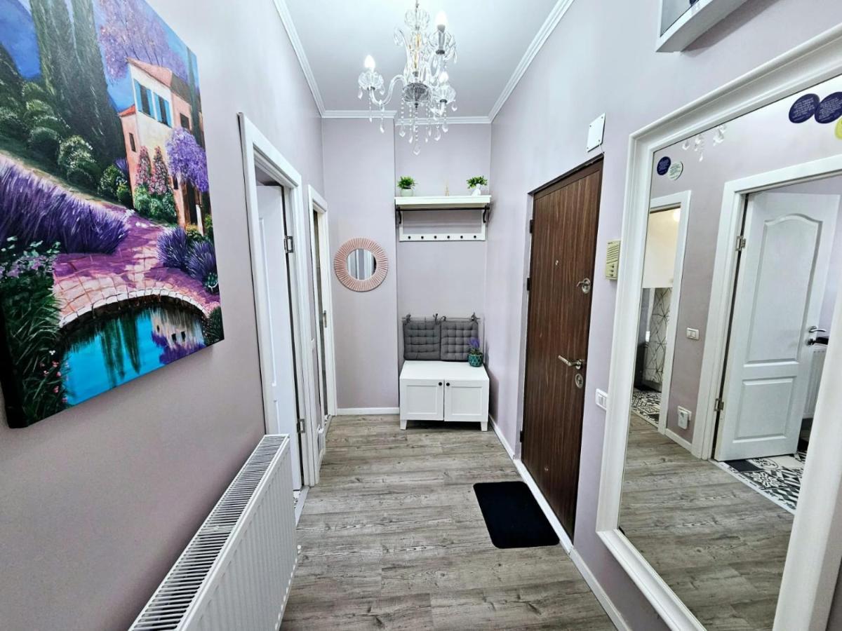 Chic Studio Old City Center - Ivo19 Bükreş Dış mekan fotoğraf