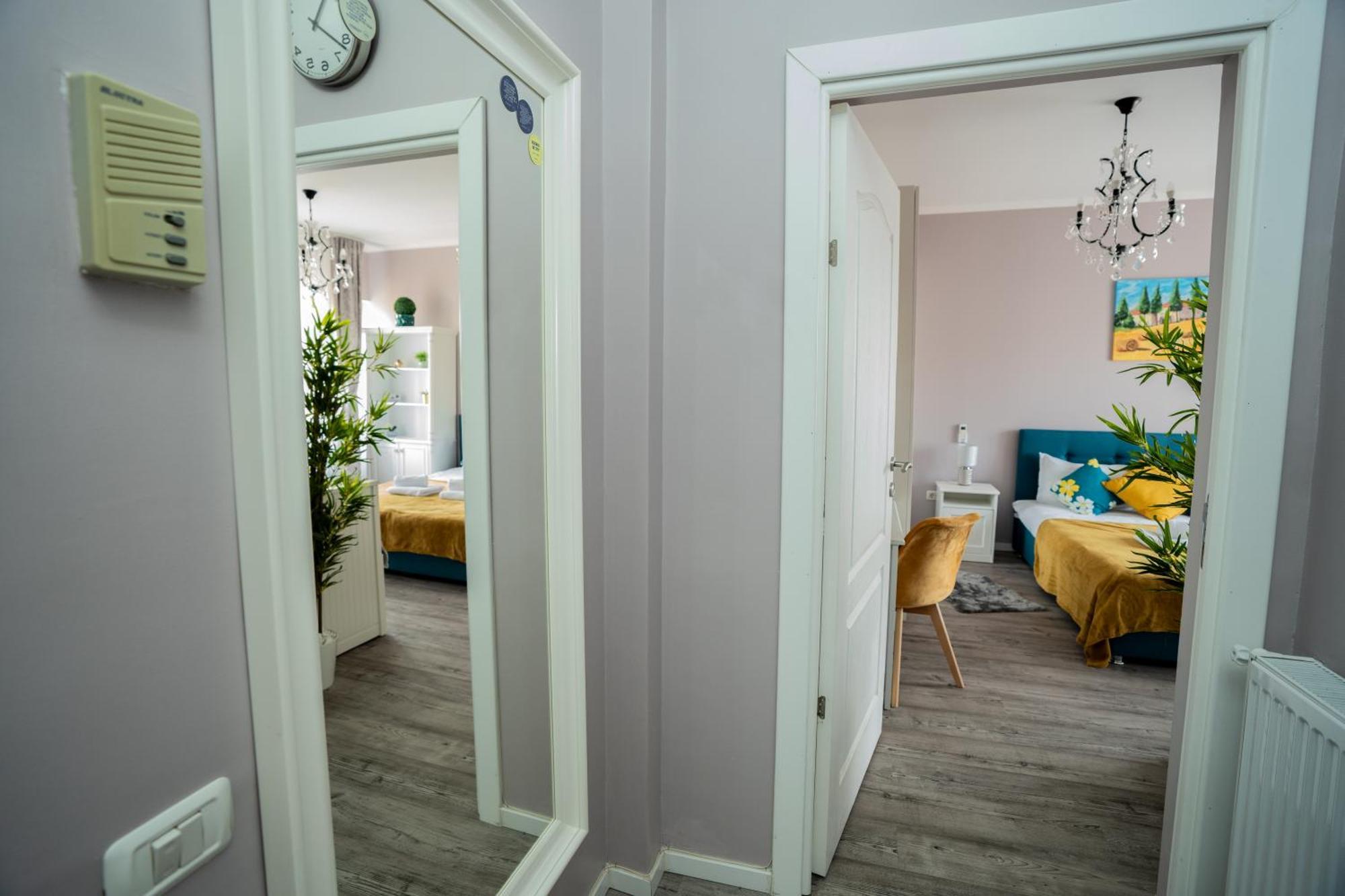 Chic Studio Old City Center - Ivo19 Bükreş Dış mekan fotoğraf